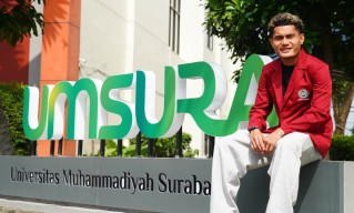 Mikael Tata Perkuat Barisan Atlet Persebaya di Kampus Umsura