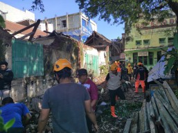 Terdampak Gempa Pacitan, Bangunan di Kota Blitar Ini Ambruk