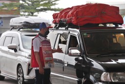 Foto: Pertamina Pangkas Antrean Mudik dengan Diskon BBM