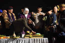 Rayakan 157 Tahun Jembatan Lama Kediri, Mbak Vinanda Ajak Warga Rawat Warisan Sejarah