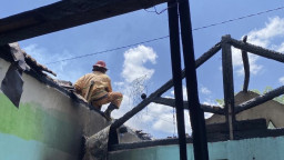 Lupa Matikan Kompor Saat Pergi ke Luar Kota, Rumah Warga Kediri Terbakar