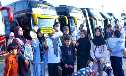 Senyum Pemudik Pecah di Tanjung Priok, 200 Orang Pulang Kampung