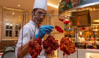 Ciputra World Surabaya Hadirkan Menu Iftar Mewah Oriental Harmony of Ramadan
