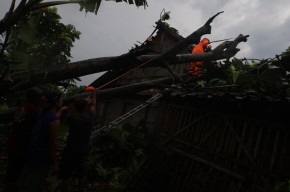Terdampak Angin Puting Beliung, Puluhan Rumah di Tulungagung Rusak