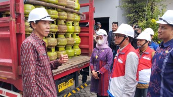 Disperdagin Kota Kediri Cek SPBE, Pastikan Stok LPG 3 Kg Aman hingga Lebaran