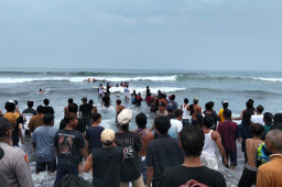 Pantai Paseban Jember Kembali Makan Korban, Lansia Tewas Digulung Ombak