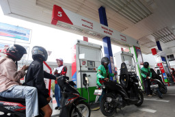 Mengendalikan BBM, Menguji Jawa Timur