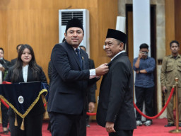 Anas Karno Resmi Dilantik Sebagai Anggota DPRD Surabaya PAW