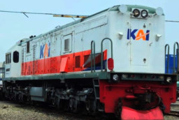 Imbas Insiden Bekasi, Daop 8 Batalkan 5 Perjalanan dan Tunda Sederet Kereta