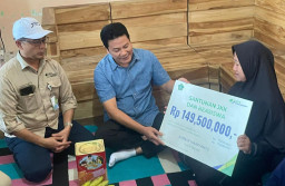 Ahli Waris Ojol Sidoarjo Terima BPJS Ketenagakerjaan Rp149,5 Juta