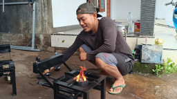 Resah Dengan Kelangkaan Gas LPG, Warga Blitar Ini Buat Kompor Bahan Bakar Limbah