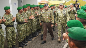 Menhan Sjafrie Pantau Progres Pembangunan Markas Yonif TP 887 Lamongan