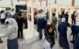 Potret Travesti Ludruk, Simbol Perlawanan yang Hadir di Pameran Foto Jombang