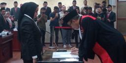 Fatmawati Gantikan Dedy di Pimpinan DPRD Jember, Perkuat Keterwakilan Perempuan