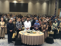 Hadiri Halalbihalal DPW NasDem Jawa Timur, Surya Paloh Bangga Kinerja Khofifah