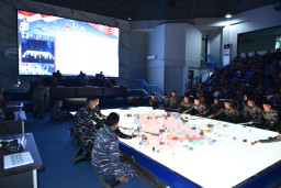 Asah Taktik Tempur, Pangkoarmada II Pimpin TFG Penembakan Senjata Latopslagab