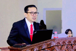 Jelang Dilantik, Hakim Ad Hoc PHI Diminta “Mengadili Diri Sendiri”