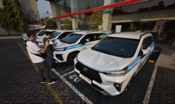 Auto2000 Jatim Perkuat Layanan Mobil Hybrid dan Listrik Toyota