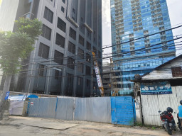 Pro Kontra Pembangunan Gedung di Basuki Rahmat Surabaya, Camat Turun Tangan