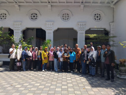 Sidang Gugatan Rp8,5 Miliar Eks Karyawan PT Kasa Husada Wira Jatim Ditunda