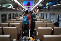 Libur Idul Adha, Mobilitas Penumpang KAI Daop 8 Surabaya Tembus 147 Ribu Orang