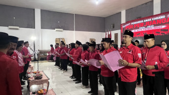 Panaskan Mesin Politik, Lima PAC PDIP Kota Probolinggo Resmi Dilantik