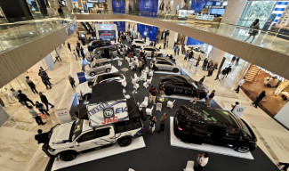 Indomobil Expo Surabaya Resmi Digelar, Tawarkan Skema Kredit EV Ringan DP 10%