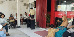 Kompensasi TPA Klotok Kediri Cair, Warga Pojok Serbu Bank Jatim