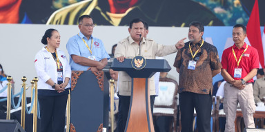Prabowo Umumkan Serangkaian Kebijakan Perlindungan Pekerja pada May Day 2026