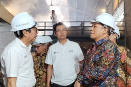 Menkop Dukung Kemitraan Petani-Koperasi di Kediri, Kejar Swasembada Gula 2028