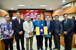 Disertasi Doktoral Gus Fawait, Teori yang Sudah Diimplementasikan di Jember