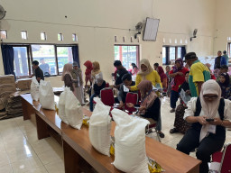 Bulog Tulungagung Percepat Penyaluran Bantuan Pangan dan Distribusi Beras SPHP