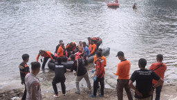 Mandi Bareng Teman, Pelajar Sragen Tewas Tenggelam di Bengawan Solo Ngawi
