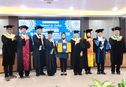 Kombes Ganis Raih Doktor Unair, Angkat Peran Strategis Polwan