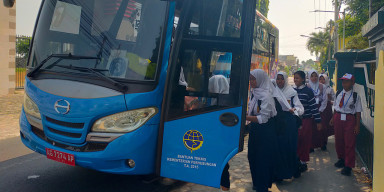 Pemkot Kediri Operasikan 5 Armada Bus Sekolah di Hari Pertama