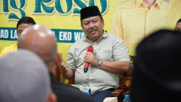 Petinggi Golkar Jatim Turun Gunung ke Pulau Bawean Serap Aspirasi