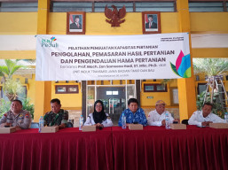 Gandeng Akademisi, PLN Edukasi Petani Gresik Gunakan Teknologi Sensor Pertanian