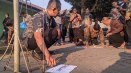 Gunakan Alat Sederhana, Kemenag Tulungagung Lakukan Kalibrasi Arah Kiblat