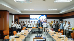 Prodi Ilmu Politik UNESA Libatkan DPRD, KPU, hingga Media untuk Perkuat Kurikulum