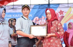 21 Keluarga di Trenggalek Keluar dari Status Miskin