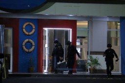 Polisi Ungkap Isi Koper Mencurigakan di Pelabuhan Tanjung Perak