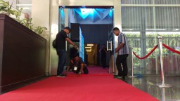 Dua Pintu Masuk Disiapkan di Arena Debat Perdana Pilgub Jatim