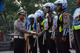 Operasi Zebra di Surabaya  Tilang 35.875 Kendaraan 
