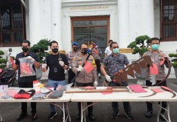 Keroyok Remaja hingga Tewas, 5 Anggota Geng di Surabaya Diringkus