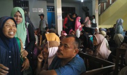 Wow! Antrean Pasien Pengobatan Ningsih Tinampi Tembus Hingga 2021