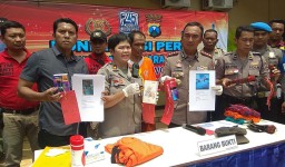 Miris, Seorang Ayah Peralat Putrinya Mencuri HP 7 Kali di Surabaya