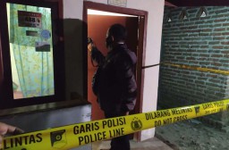 Sadis! Pemuda di Mojokerto Gorok Ayah dan Ibunya