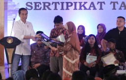 Pemerintah Targetkan 9 Juta Bidang Sertifikasi Tanah Tuntas Tahun 2019
