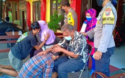 Diciduk Polisi, Sejumlah Remaja Pebalap Liar Mewek di Depan Orangtua