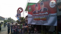 Baliho Prabowo-Sandi Menangi Pilpres 2019 Terpajang di Pasuruan